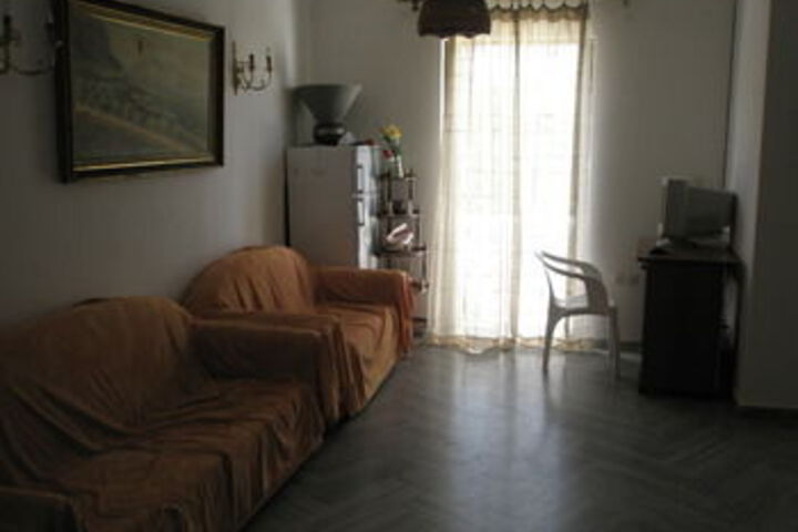 Room 14 of 15