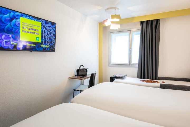 Room 58 of 125