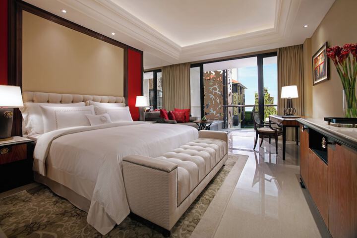 Room 9 of 55