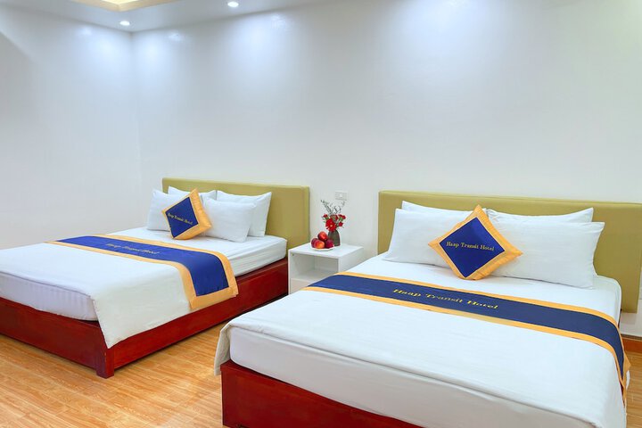 Room 50 of 71