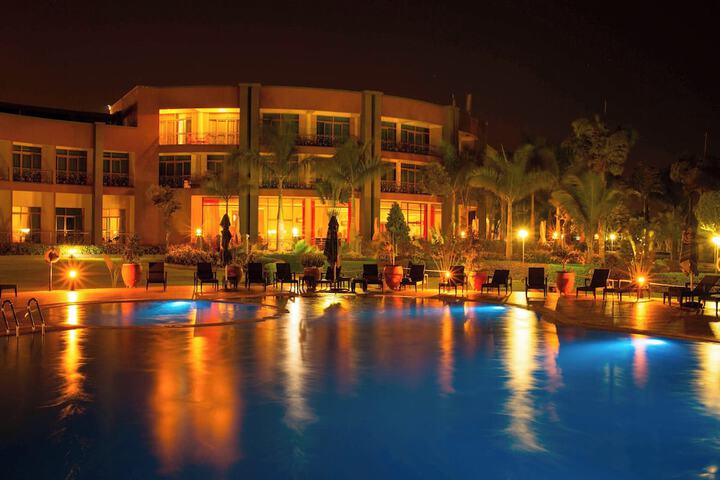Hotel 53 of 59