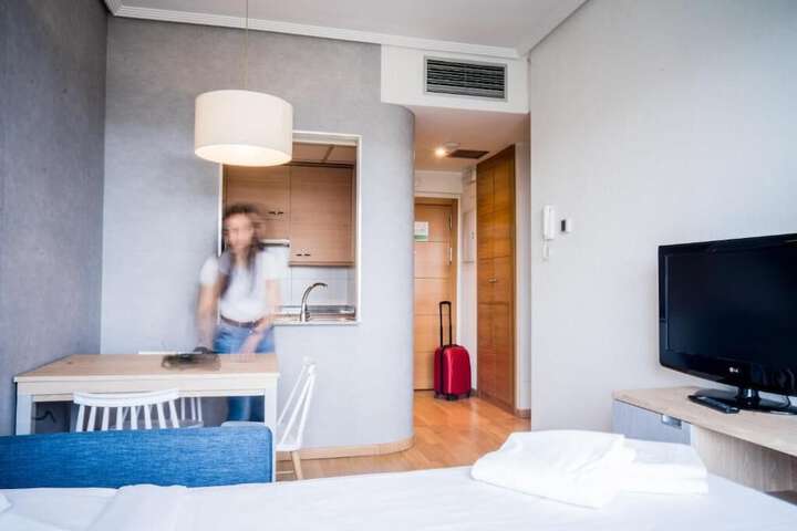 Room 17 of 59