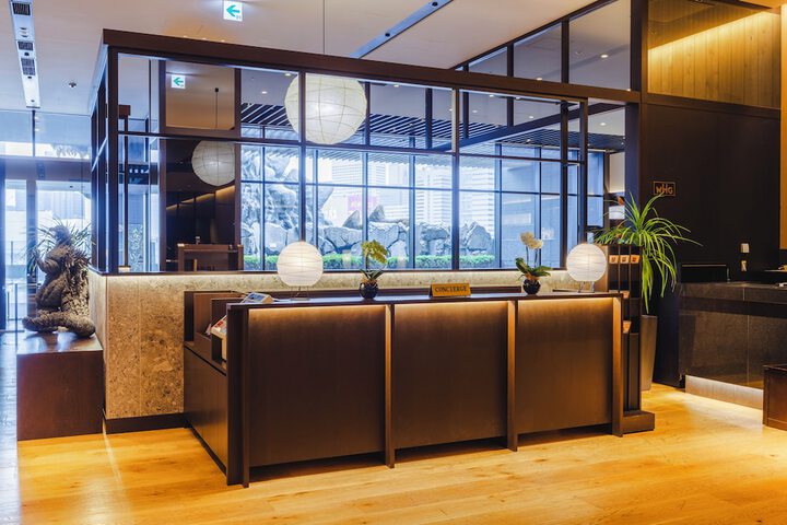 Concierge desk