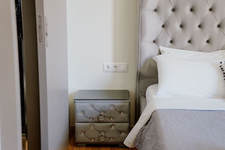 Room 52 of 120