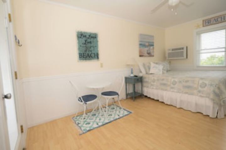 Room 184 of 384