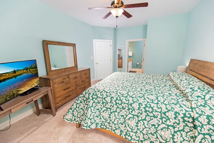 Room 9 of 52