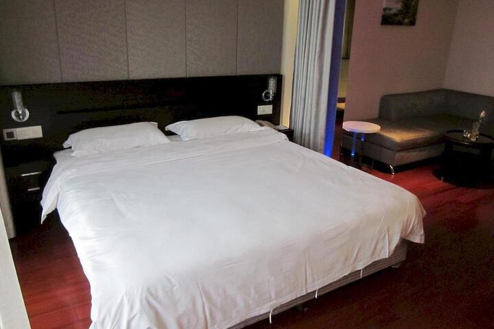 Guestroom Pic