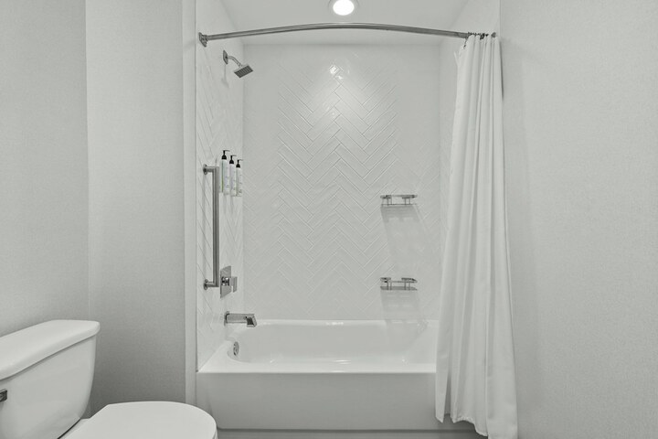 Room 28 of 57