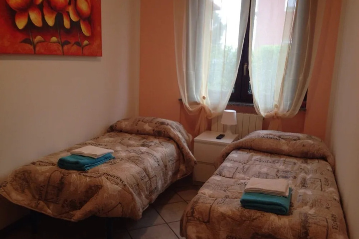 Airport Rooms Orio