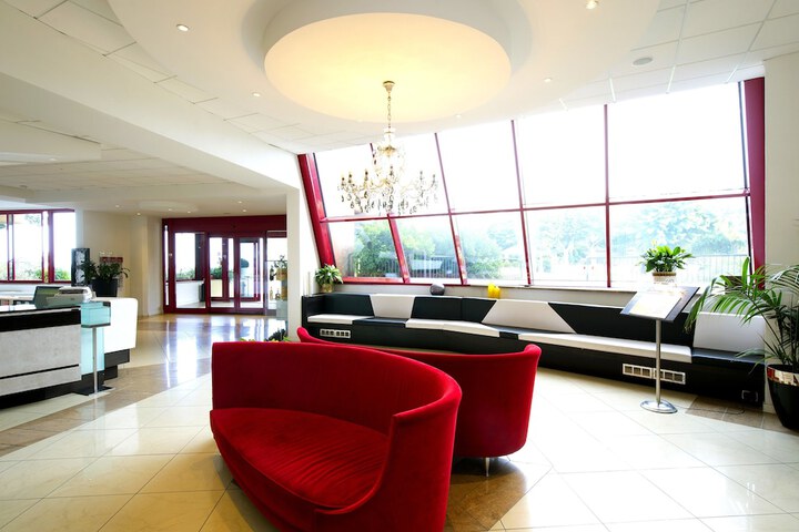 Hotel Interior 3 of 47