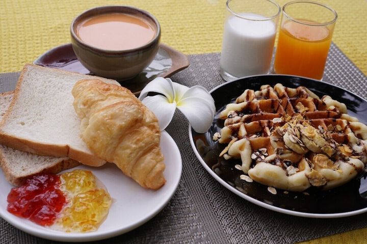 Breakfast/Coffee Service 94 of 139