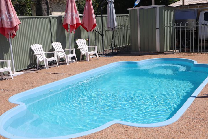 Pool 27 of 35