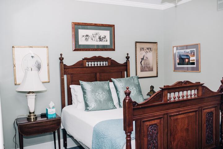 Room 4 of 59