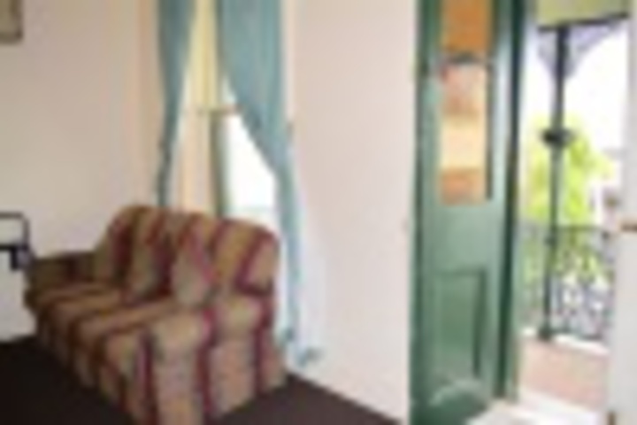 Room 712 of 768