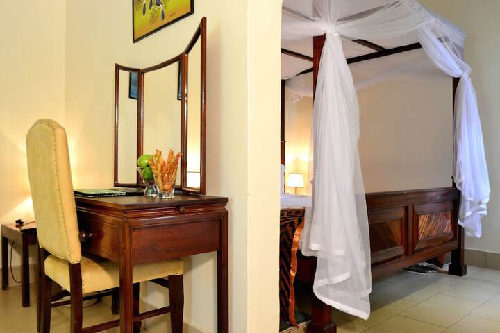 Clean Restrooms