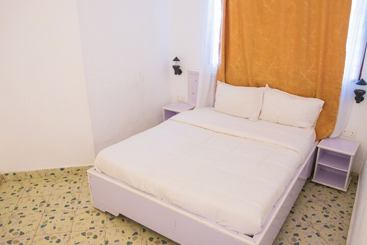 Room 45 of 103