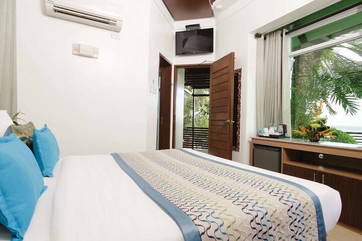 Room 8 of 22