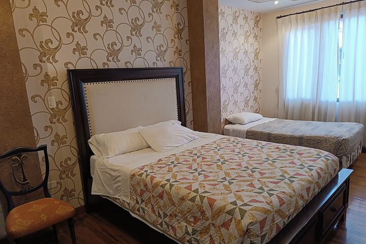 Room 25 of 85