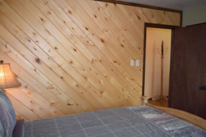 Room 18 of 22