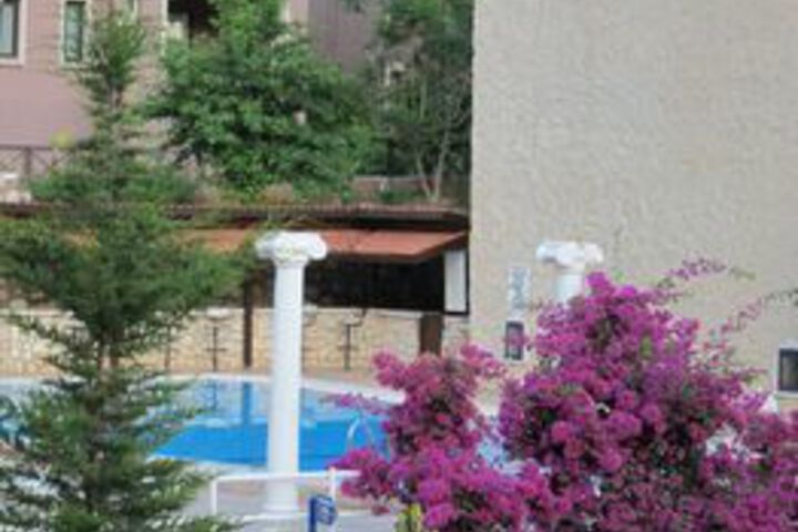 Pool 78 of 94