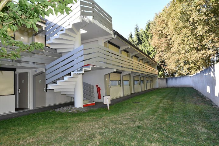 Hotel Entry