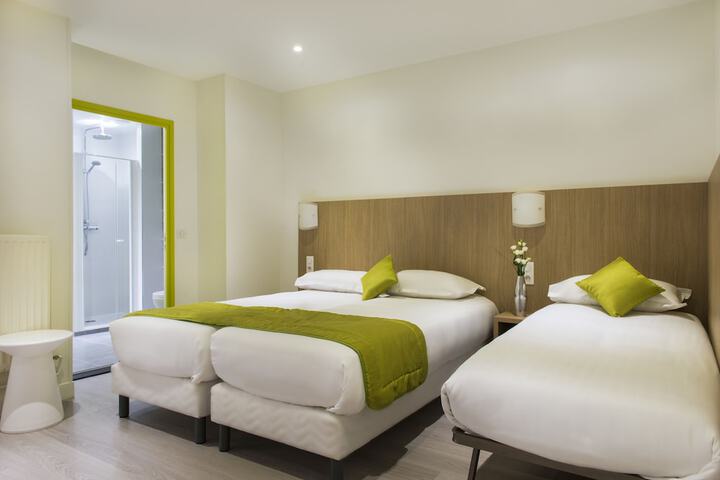 Room 8 of 29