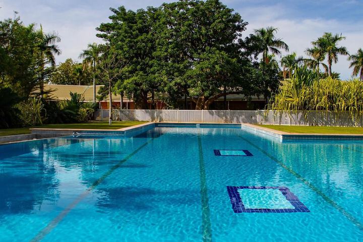 Pools & Facilities