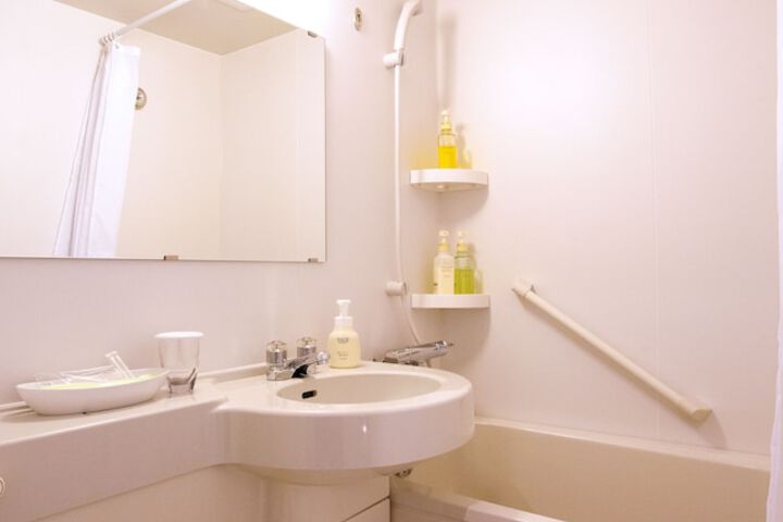 Bath Interior