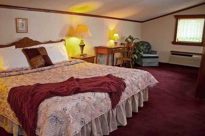 Room 2 of 15