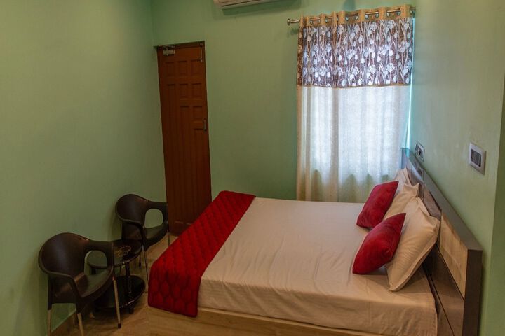 Room 6 of 31