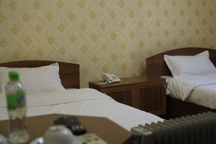 Room 14 of 30