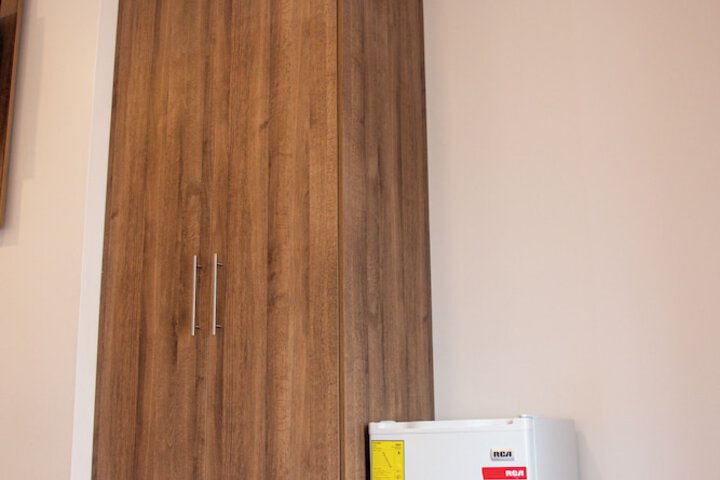 Room 8 of 14