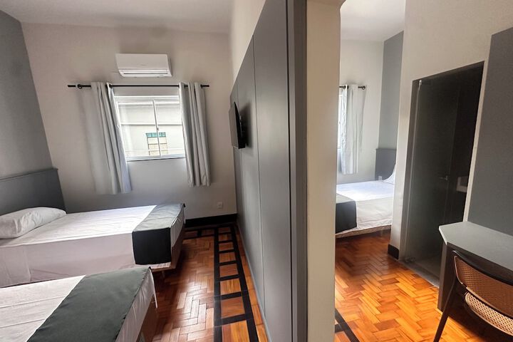Room 7 of 111
