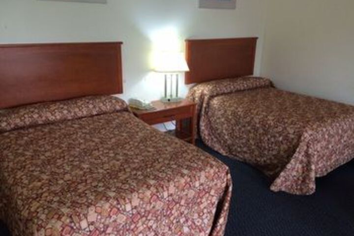 Room 15 of 26