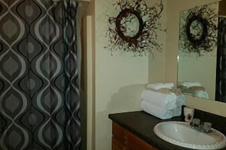 Room 13 of 26
