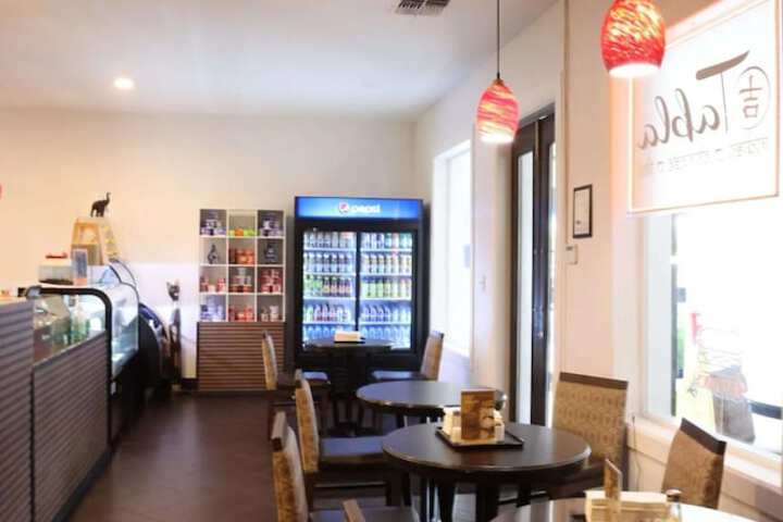 Breakfast area