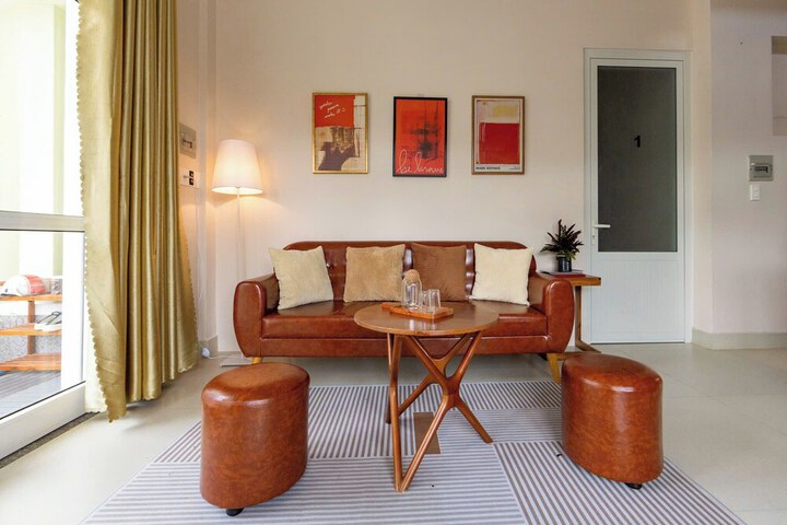 Hotel Interior 4 of 101
