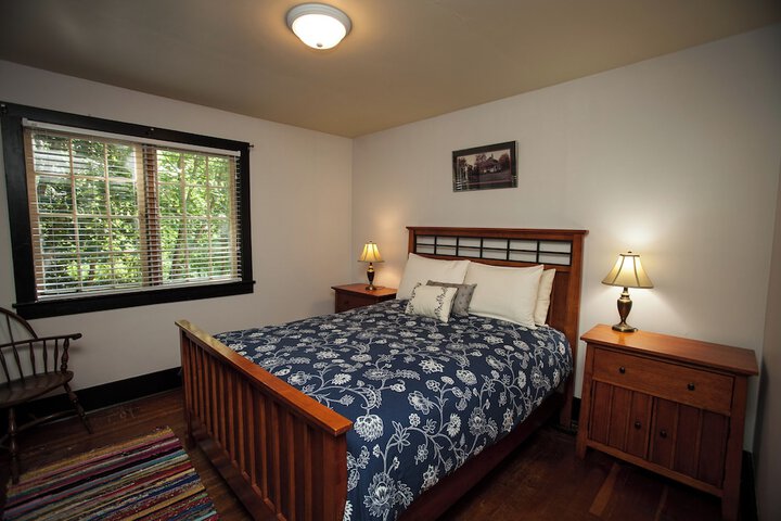 Room 35 of 118