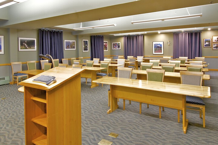 Meeting facility