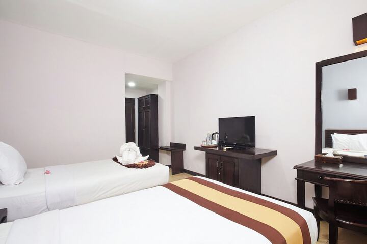 Room 13 of 71