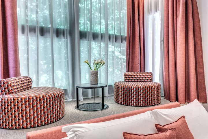 Room 45 of 72