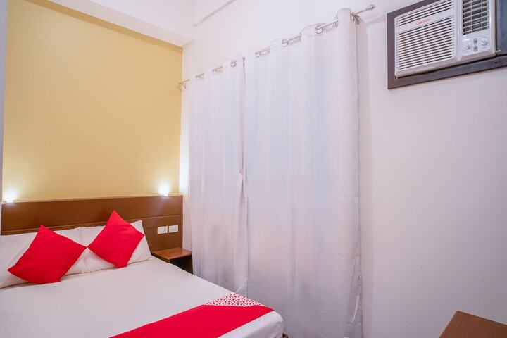 Room 7 of 13