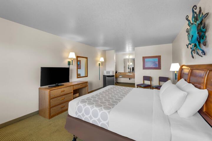 Room 21 of 77