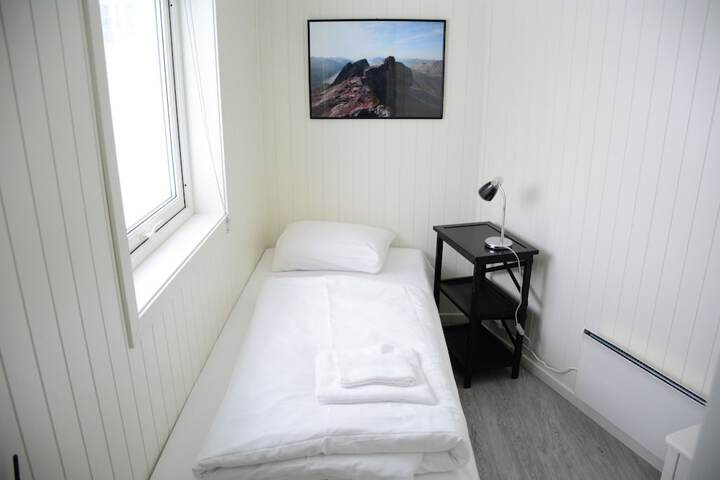 Room 118 of 262