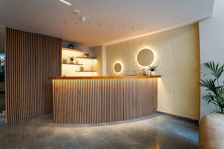 Hotel Interior 4 of 64