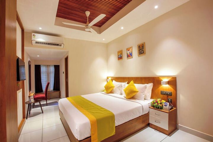 Room 4 of 21