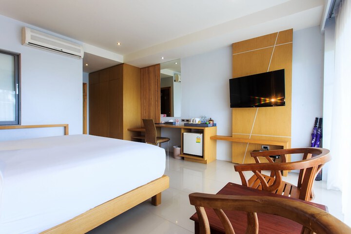 Room 13 of 112