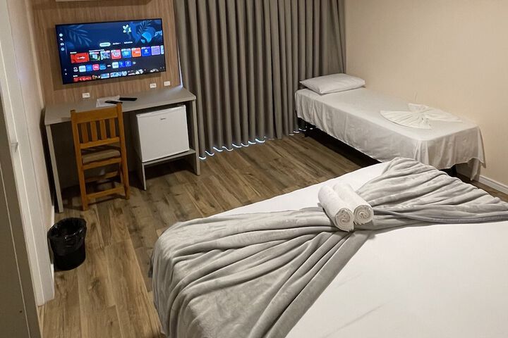 Room 17 of 39