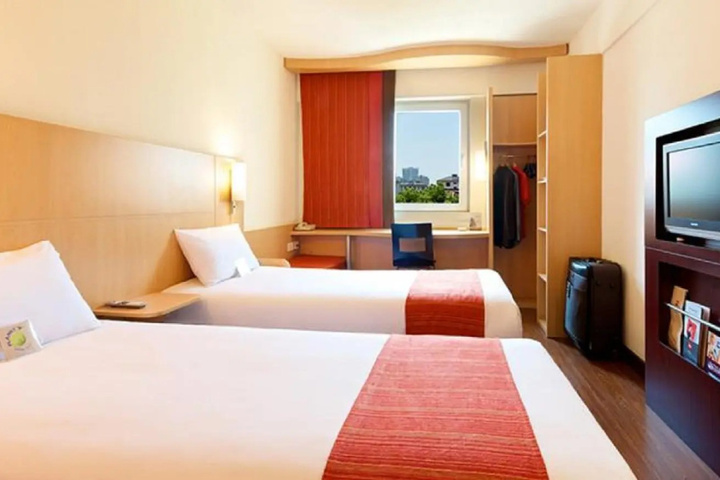 guest_rooms