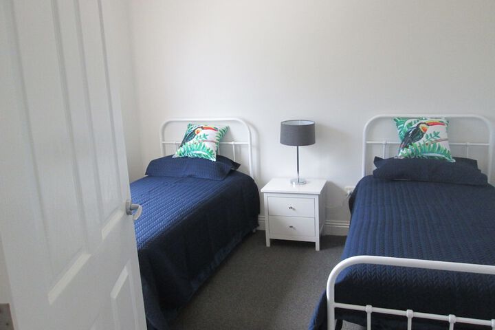 Room 3 of 11